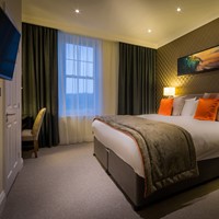 Hythe Imperial 1000X1000