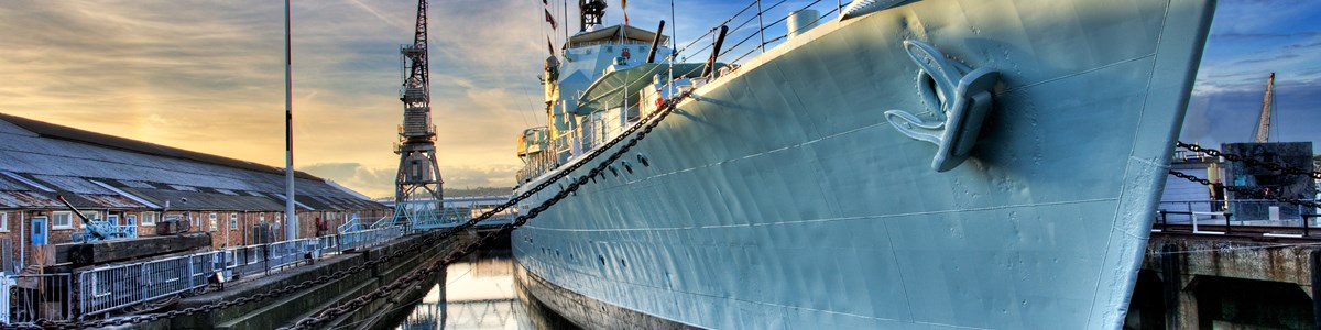 Dockyard HMS Cavalier Hi Res Robertradford
